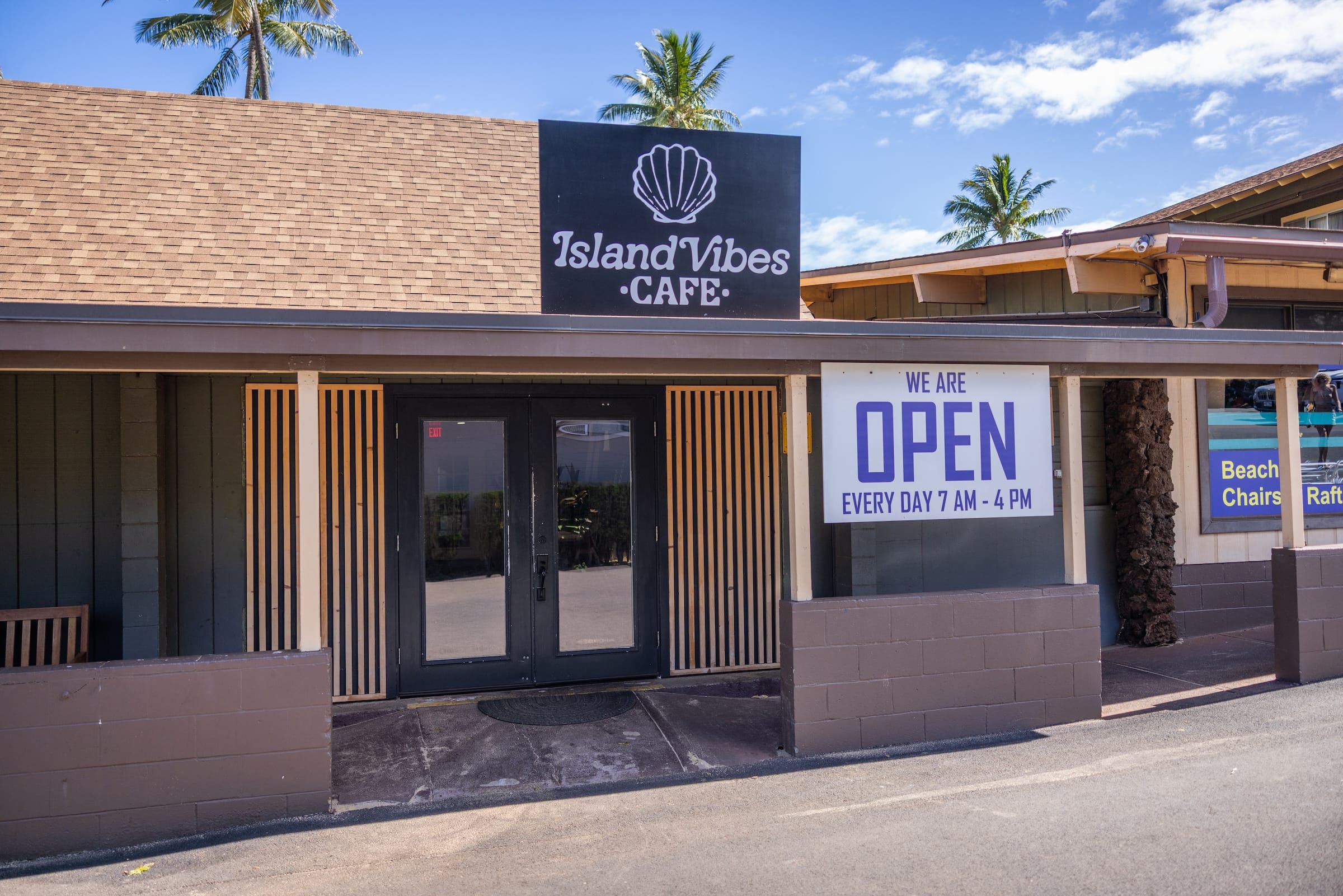 IMG_2768 Napili Village Hotel, Island Vibes Cafe in Napili, Maui. "We are OPEN. Every day 7 AM - 4 PM.