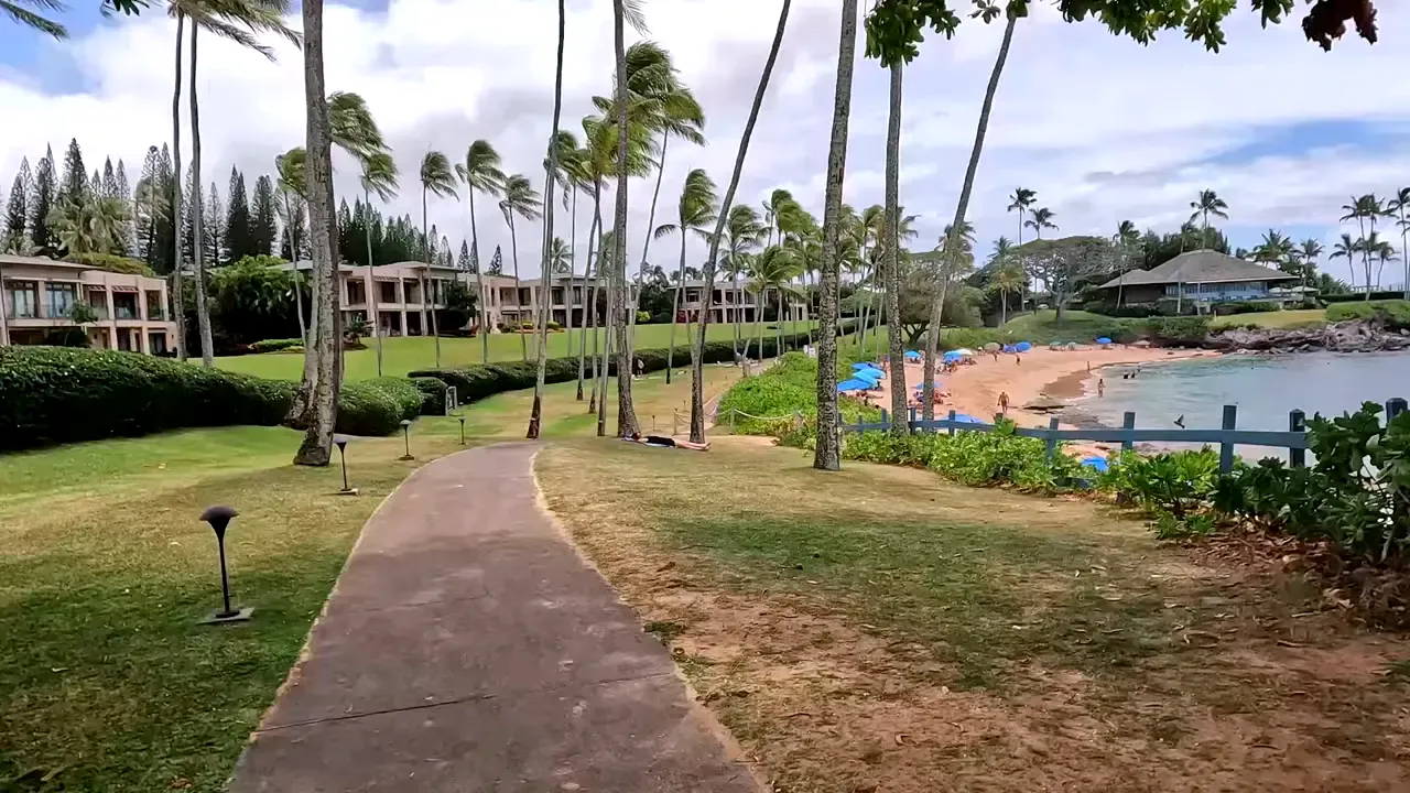 Kapalua beach sunset with palms and shoreline, overlaid text 'MAHALO FOR WATCHING' and 'SUBSCRIBE'.